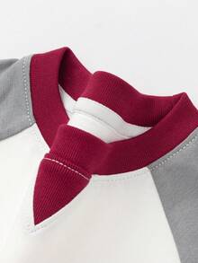 Balabala 汤姆和杰瑞男童长袖T恤，圆领，趣味卡通印花，柔软舒适面料，春季休闲装 - 品灰 - 查看 3