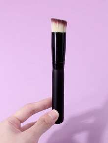 1支平头粉底刷，打造无痕自然妆效，轻盈遮瑕刷，柔软顺滑的刷毛，快速均匀上妆，不留刷痕，适用于液体和膏状粉底，必备化妆工具，节日礼物、生日礼物佳选 - 黑色 - 查看 5