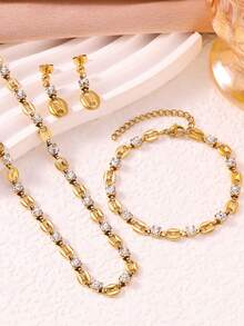 一套18K镀金立方氧化锆项链、手链、耳环，女士不锈钢猪鼻子首饰套装