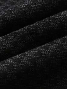 Tucano 男士千鸟格商务西装，采用缺角翻领和双排扣设计，修身剪裁，适合办公室会议、日常通勤，是精致商务休闲装扮的必备单品。 - 黑色 - 查看 1