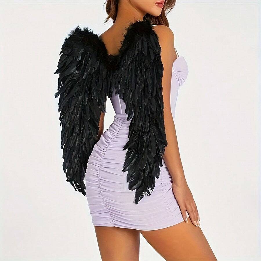 一件天使翅膀服装，采用性感露背设计。适合节日派对、装饰、主题派对、迷人翅膀、性感装扮、轻便翅膀、角色扮演等场合。 - 彩色 - 查看 1