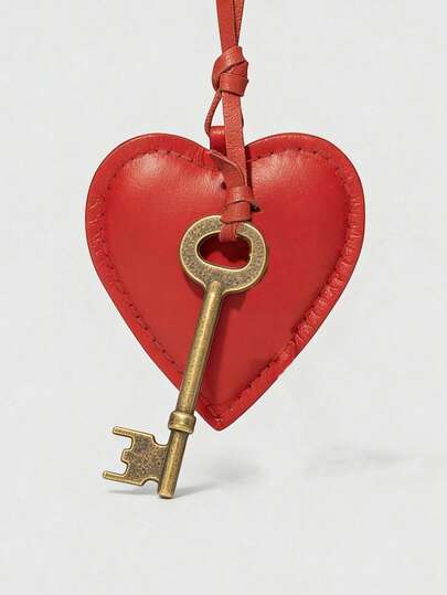1pc Heart-Shaped Key Holder, Our Love Has A Form! Leather Keychain, Unlocks All Doors And Hearts, Ideal Valentine's Day Gift, Can Be Hung On Bags Or Necks, Exquisite Gift