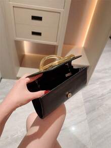 1件歐美時尚金屬裝飾迷你方盒手拿包，高端亮面金屬條女款手提包，優雅奢華晚宴包，適合正式禮服，PU皮革派對包/浪漫婚禮手拿包/舞會包/雞尾酒會包，適用於學校舞會，附金屬鍊條 - 黑色 - 查看 6