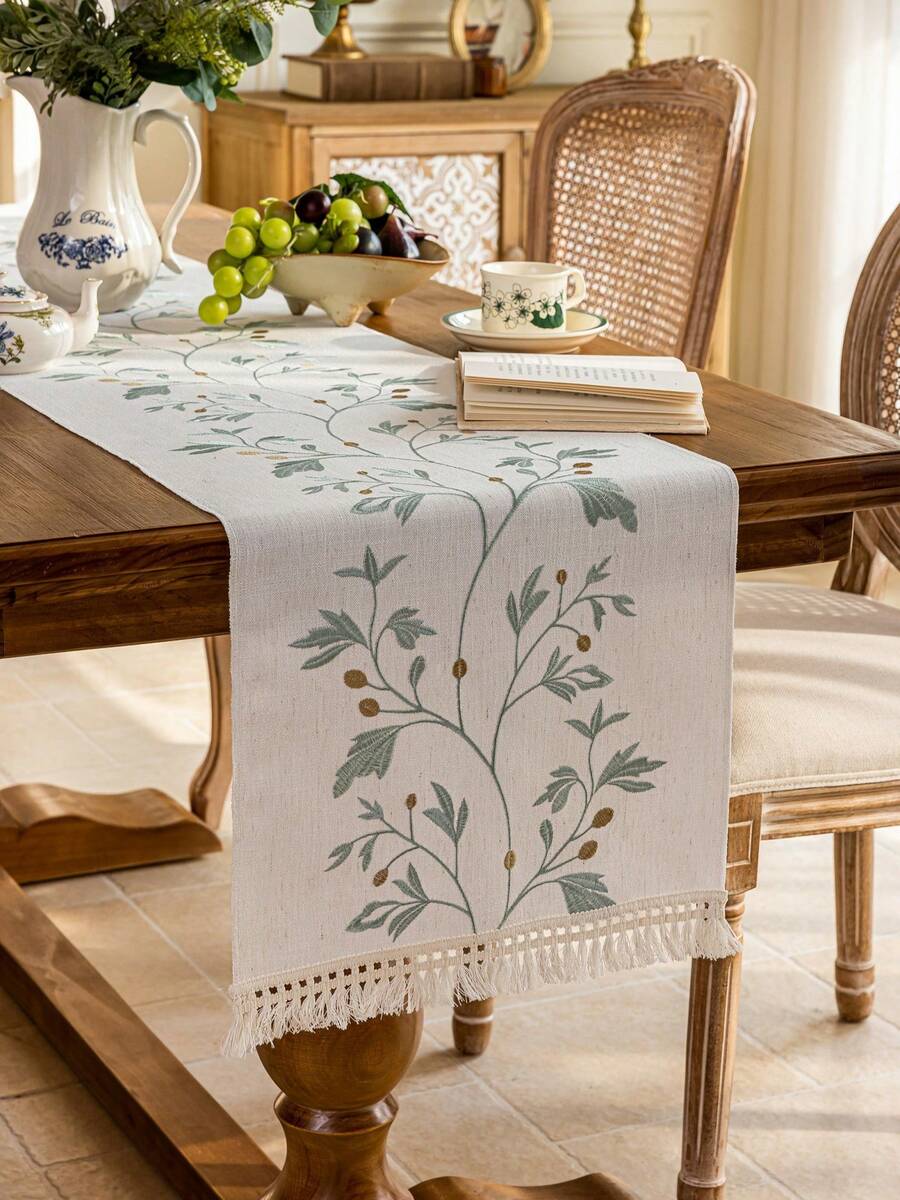 1 buah Taplak Meja Bordir Ranting Biru, Gaya Rumah Pertanian Vintage dengan Rumbai Alami, Taplak Meja Persegi Panjang untuk Meja Kopi, Meja TV, Lorong Masuk, Cocok untuk Liburan, Pesta, Pernikahan, Ruang Makan, Ruang Tamu, Kantor, Semua Musim - Blue and White - View 1