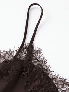 Women Lace Trim Satin Camisole V Neck Spaghetti Strap Backless Asymmetrical Tops  Summer Streetwear - 黑色和金色 - 查看 8
