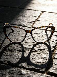 1副时尚猫眼无度数眼镜，欧式风格，适合日常生活、学习和通勤。 - 無色 - 查看 5