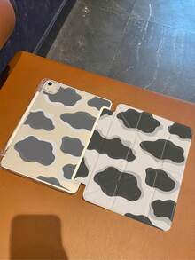 Designed With Soft Cloud Elements, This Cloud Love Tablet Case Features A Minimalist And Healing Overall Style. Its Low-Saturation Color Palette Delivers An Eye-Friendly Visual Experience, Creating A Calm And Relaxed Daily Vibe. - Multicolor - View 3