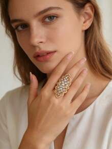 1pc Exaggerated European & American Style Long Sparkly Crystal Open Ring, Suitable For Women To Wear On Important Occasions - Champagne - View 7