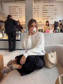 Vuslat 女士宽松白色毛衣，休闲圆领长袖套头衫，优雅休闲外出上衣，街头风，基础款上衣 - 白色 - 查看 3