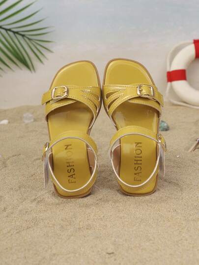 Sandalias de moda para niños, zapatos planos de punta cuadrada para el verano, sandalias de una sola pieza, nuevos y elegantes de estilo minimalista, calzado infantil de alta calidad, adecuado para usar en primavera y verano.