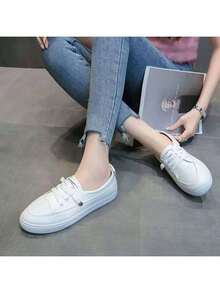 Women's Classic Versatile Round-Toe On Casual Lace-Up Soft-Soled Comfortable Flat Outdoor Sports Casual Shoes. The Upper Is Simple With Smooth Lines, And The Overall Look Is Clean And Neat. Suitable For Spring, Summer And Autumn, Perfect For Daily Outings, Campus Life, Vacations And Street Fashion Matching. - 白色 - 查看 2