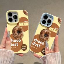 Dona de postre Choco Dust, compatible con  17,  16 Pro Max,  15 Pro Max,  13 y  12. Presenta una deliciosa cobertura de chocolate, un regalo perfecto para los amantes de los postres y los entusiastas de los bocadillos. - Amarillo - Ver 4