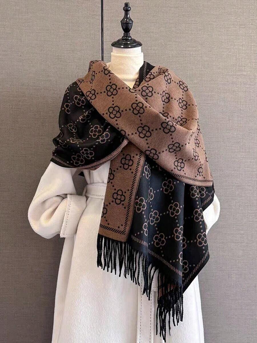 1pc Black & Brown Reversible Scarf, New Autumn/Winter Dual-Sided Faux Cashmere European Style Core Yarn High-End Scarf, Wrap & Shawl - Black and Brown Four-leaf Clover - View 1
