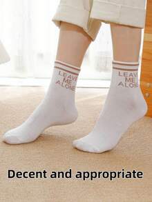 5 Pairs Men's Fashion Letter Socks, European & American Street Style Ins Long Tube Socks, Harajuku Sports Hip-Hop Skateboard Mid-Calf Socks, White & Pink College Style Mid-Calf Socks. Randomly Shipped. - Multicolor - View 5