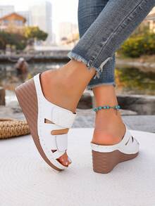 Women's Outdoor Fashion Wedge Thick Sole Beach Hook And Loop Mule Sandals, Spring/Summer - White - View 7