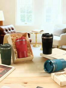 510毫升不锈钢双层真空保温杯，适合盛装早餐牛奶、咖啡，也可作为个性化礼品。多功能、美观且可重复使用。采用不锈钢材质，精致时尚，品质上乘，色彩明亮简约。男女皆宜，商务人士也可用作水杯，适用于秋冬季、开学季、节假日及各种庆祝活动。 - 彩色 - 查看 2