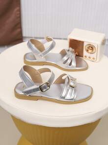 儿童时尚户外凉鞋，夏季方头平底鞋，单带凉鞋，新款女童鞋，时尚沙滩拖鞋 - 銀色 - 查看 5
