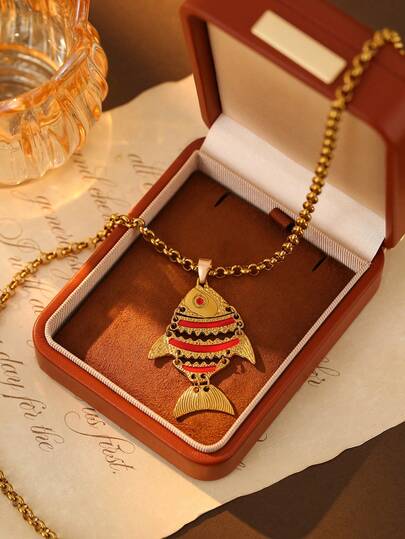 1 pieza Collar con colgante de pez hueco de acero inoxidable de estilo casual y bohemio para vacaciones, para mujeres. Collar con colgante de diente hueco de acero inoxidable con forma de pez, joyería dorada para mujeres, collar que representa la , adecuado para fiesta, regalo de pareja, atuendo diario y de vacaciones