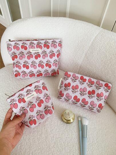 1Pc/Set Floral Strawberry Print Cute Makeup Bag Makeup Bag Set Clutch Bag For Women Large Capacity Cosmetic Bag Makeup Bags Make Up Organizer Toiletry Bag Purse Versatile Storage For Cosmetics,Skin Care,Hand Cream,Sunscreen Cream,Jewelry,Sanitary Napkin,Coin,Keys,Samll Items Gift For Friends Mom's Gift Valentine's Gift Bridesmaid Gifts Birthday Gift Back To School Gift Travel Essentials Cruise Essentials Dorm Essentials