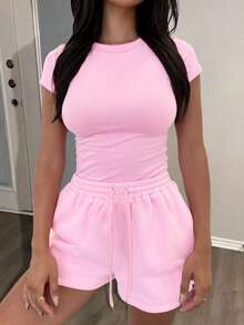 LovelyWholesale Bộ đồ nữ thường ngày màu trơn cổ tròn tay ngắn và quần short có dây rút, màu hồng. - Hồng - Xem 3