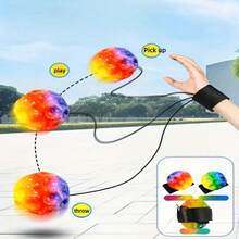 1个腕部回弹运动球，太空球、月球球，易于抓握和接球，适合成人锻炼腕部肌肉和娱乐。