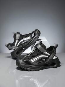 1 Par de Sandálias Fechadas para Crianças, Design Conveniente de Gancho e Laço para o Verão, Sandálias Esportivas Leves e Confortáveis para Meninos e Meninas - Preto - Visão 4
