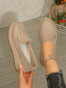 New Wedge Thick Bottom Deep Mouth Shoes, Fashionable Shoes High Heels Imitation Woven Straw Rope Sole