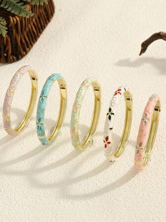 צמיד אמייל קלוזון חדש ואופנתי עם טיפות שמן ודוגמא פרחונית מעודנת, מתאים כמתנת תכשיט לנשים או מתנה לחג