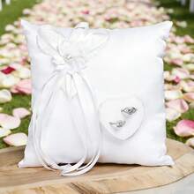 1pc Lace & Pearl Wedding Ring Pillow, White Lace Flower Bow Heart-Shaped Ring Box For Wedding Ceremony