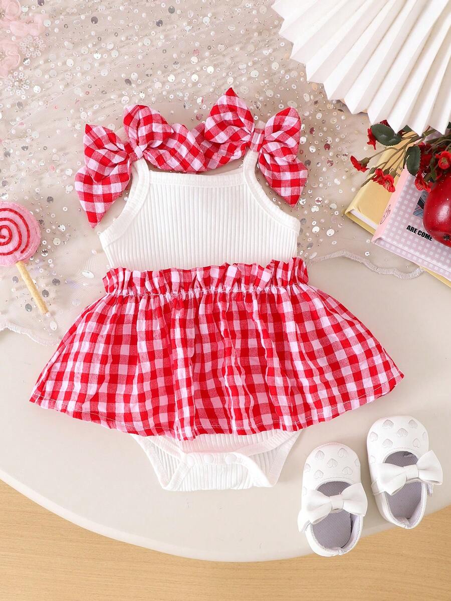 1pc Infant/Toddler Girls' Cute & Comfy Suspender Bodysuit With Bow & Plaid Patchwork, Spring/Summer - Red and White - View 1