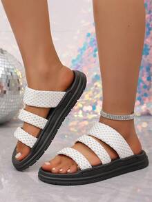 1 par de sandalias planas de verano para mujer con nuevos diseños versátiles y para exteriores, con rhinestones y suela suave - Beis - Ver 1