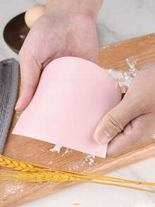 Multi-Functional Pastry Scraper With Measurement Scale, Grater, Plastic Cake Cutter, PP Bread Separator, Plastic Scraper, Suitable For Kneading, Slicing, Dusting Flour, Large Baking Tool, Kitchen Utensil