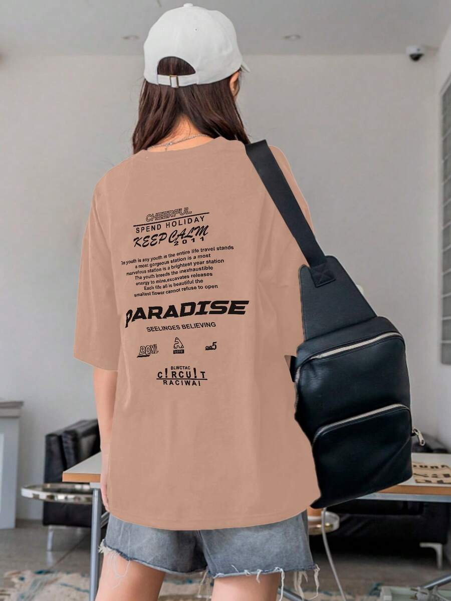 Women's Oversized Printed T-Shirt - Cheerful Paradise Phrase - Loose, Casual, Stylish, Modern, And Cool Blouse - 稻草 - 查看 1
