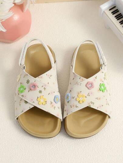儿童夏季平底凉鞋一双，3D立体花卉刺绣，魔术贴搭扣，圆头，碎花鞋面，百搭米色女童凉鞋，适合户外旅行和上学穿着