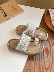 1 Pair Girls' Summer Pearl Lace Woven Thong Sandals, Children Soft Bottom Fashionable Outdoor Slippers - Beige - View 2