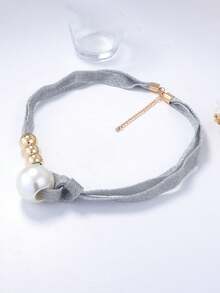 1pc Luxury INS Minimalist Design Faux Pearl Pendant Necklace, Elegant Women's Necklace With Gray Mesh