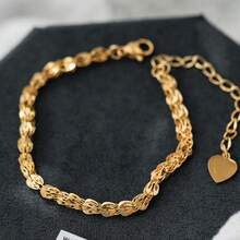 1pc Minimalist Single-Layer Feather Chain Bracelet, Heart Jewelry Accessory For Women - Gold - View 3