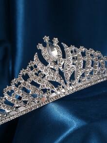 Princess Crystal Crown Headband & Comb Set, Women/Girls Crown Headpiece For Role Play, Birthday Party, Wedding Bride, Valentine's Day Gift, Loving Embrace Scenes - Silver - View 2