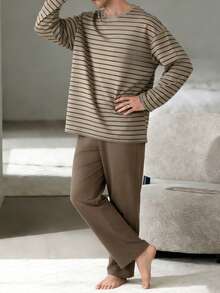 男士加大码休闲宽松纯色圆领长袖上衣（带口袋）和格子家居裤睡衣套装，2件套，适合春季、秋季、冬季穿着，情人节礼物。