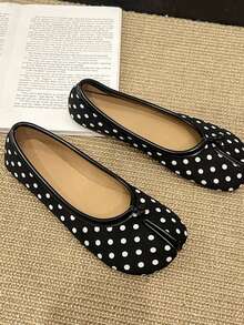 2026 New Black Polka Dot Soft Leather Split-Toe Mule Shoes | Retro Low-Cut Slip-On Shoes, Versatile For Commuting, Dating, Mid-Autumn Festival, National Day, Christmas, Halloween, Thanksgiving, Daily Wear - Multicolor - View 15