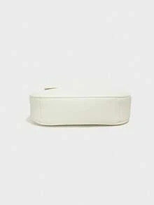 Chiếc túi đeo vai nữ thời trang cổ điển mới này được làm từ chất liệu PU chống thấm nước đa năng, trang trí bằng nơ và mặt dây chuyền ngọc trai, cùng họa tiết chữ cái in trên đó. Chiếc túi này có thể dùng như túi đeo vai hoặc túi xách tay, rất phù hợp cho việc đi mua sắm, đi làm, đi chơi và dự tiệc. - Màu be - Xem 4