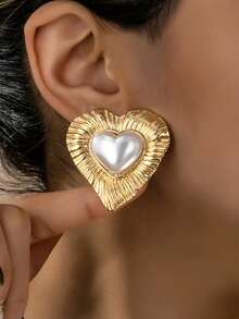 1 Pair Fashionable Heart Inlaid Stud Earrings, Suitable For Women's Party, Gathering, Daily Wear, Versatile, Gift