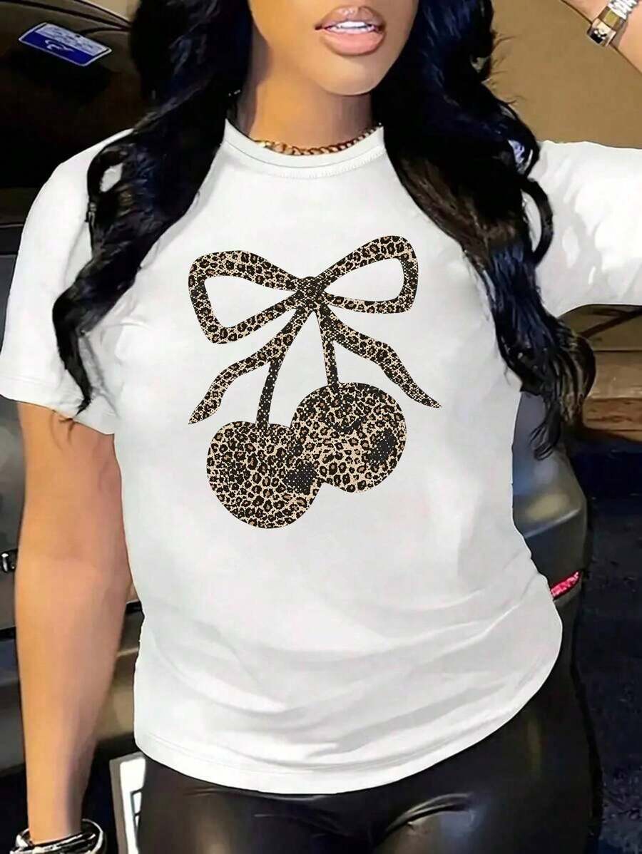YOKASACamiseta informal de verano para mujer, de cuello redondo, ajustada y manga corta, con estampado de pintura al óleo, floral, de corazones, de cerezas y de letras. Tejido informal sencillo, estilo deportivo, ideal para el día a día y para una cita de San Valentín..1 pcs,180g Pure Heavy,95%Polyester 5%Spandex - Blanco - YH27 - Ver 1