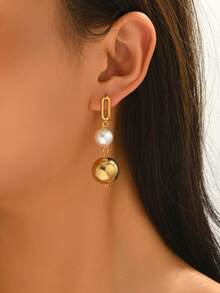 一对奢华金色边框长方形竖款水晶吊坠耳环，优雅百搭，适合派对、日常佩戴和通勤。