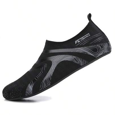 Men's Minimalist Upstream Shoes, Leisure Walking Shoes, Outdoor Running Sneakers, Suitable For Surfing In Beach Pools And Wading In Rivers And Lakes. The Sole Is Made Of High-Quality Rubber, And The Upper Is Made Of Breathable Fabric, Which Is Casual And Comfortable.
