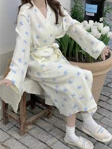 女士浴袍，和服式睡衣，简约欧式长袖浴袍，甜美可爱，尺码齐全，粉色蝴蝶结装饰，轻盈纯色睡衣，时尚家居服，温暖冬日家居装饰