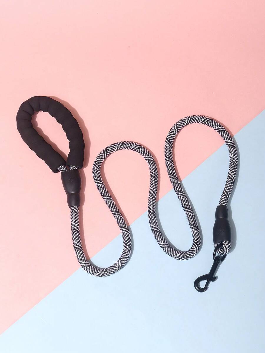 A Nylon Rope Pet Leash Suitable For Walking Cats And Dogs. - Multicolor - View 1