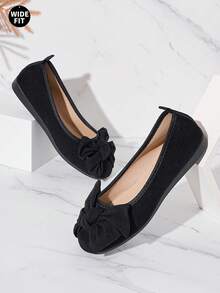 经典蝴蝶结装饰圆头平底女鞋，加大码 36-43，加厚前脚掌保护双脚，优化的鞋跟设计防滑，柔软面料材质和缓冲鞋垫，穿着舒适 - 黑色 - 查看 6