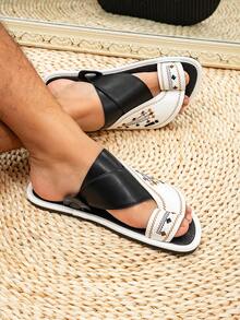 Men's Flat Comfortable Arabic Style Slippers, Black And White Middle Eastern Sandals - White Black - View 4