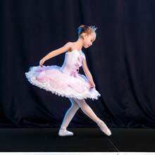 Stage Platform: 4x4 Feet Aluminum Alloy Stage Platform - Adjustable Height Folding Modular Riser For Events Weddings Concerts And Performances - Multicolor - View 11